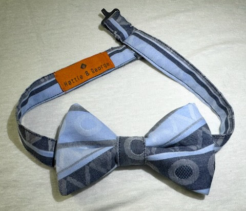 navy blue; drums bowtie