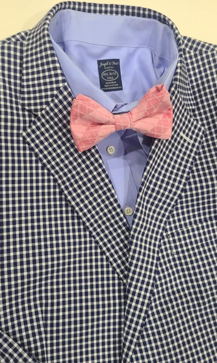 Coral; Irian patterned bowtie in coral